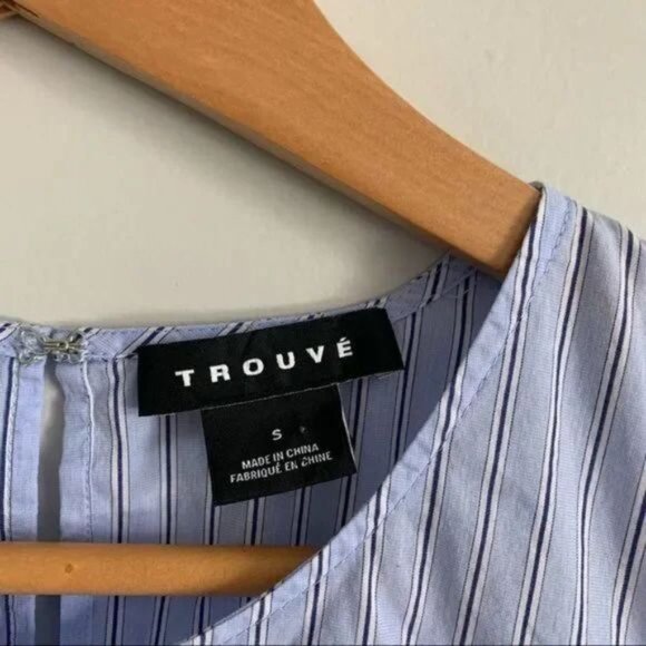 Trouve blue stripes asymmetrical ruffles trapeze blue sleeveless tank top Small - Picture 6 of 6